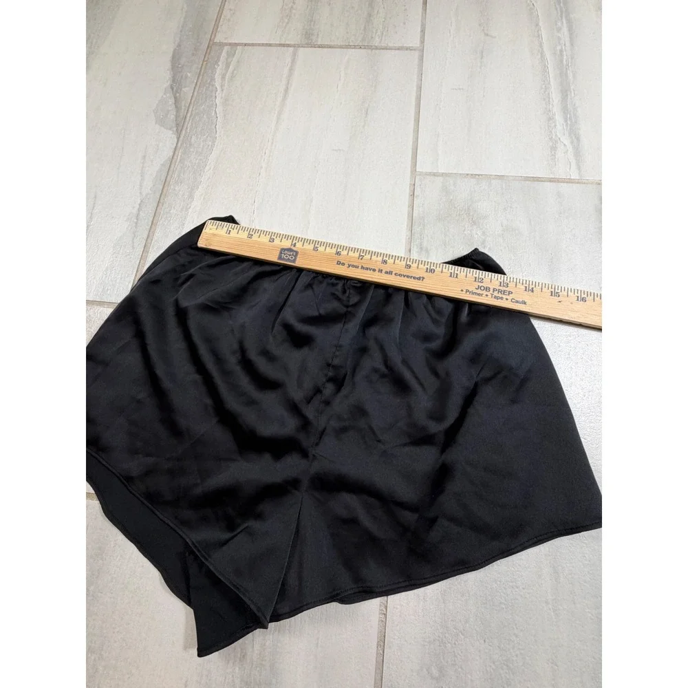 Abercrombie & Fitch Women Black Satin Sleep Shorts Elastic Waist Small NWT